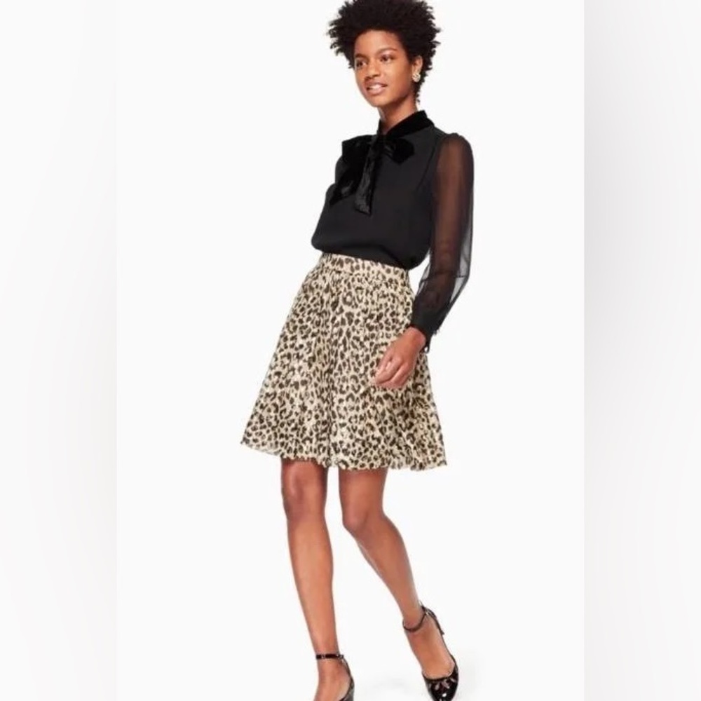 Kate Spade Leopard Dot Clipped Skirt - sz 6 - NWT